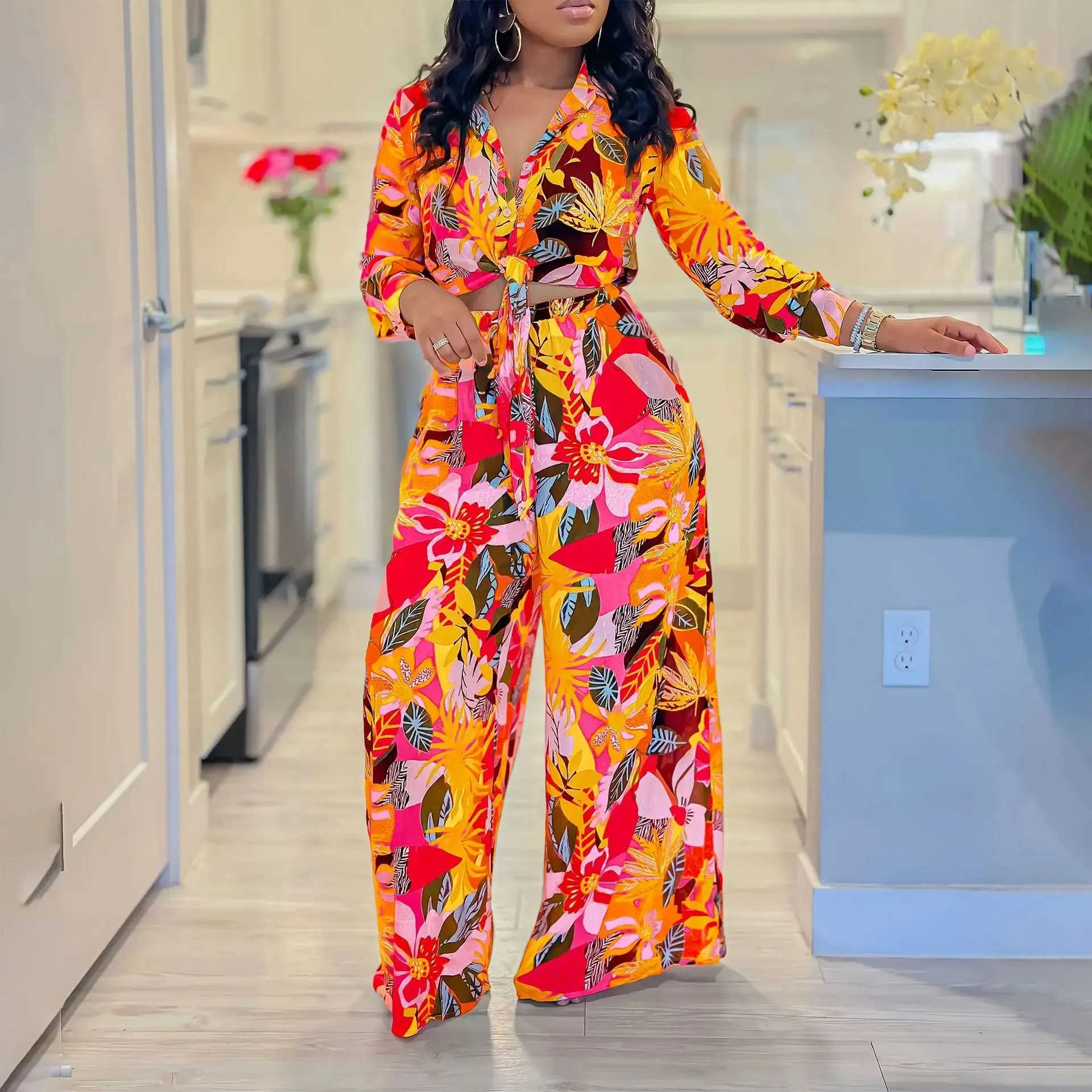 🌸 Women’s 2-Piece Floral Print Outfit – Chic & Elegant Beach Vacation Set