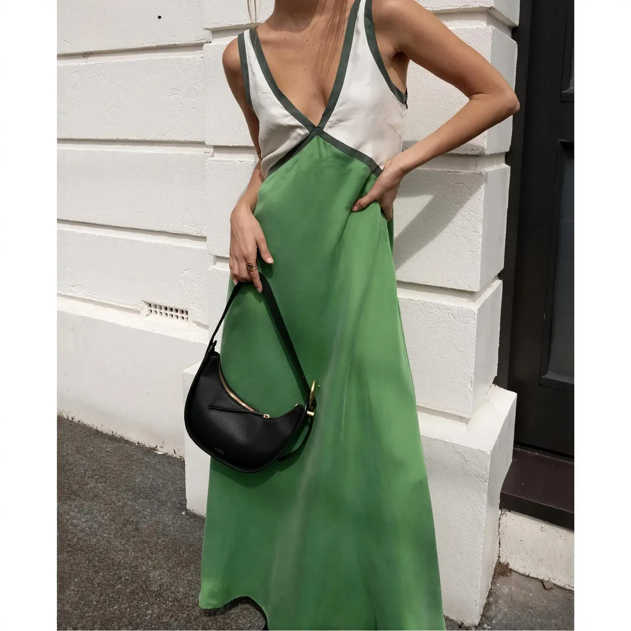 Color Block Sleeveless Midi Dress