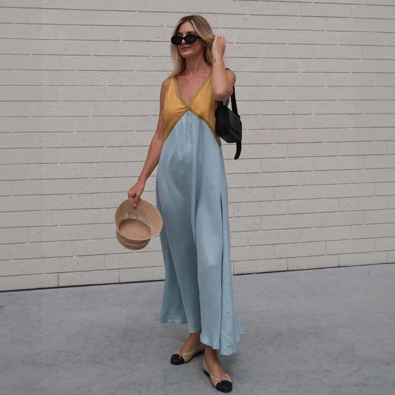 Color Block Sleeveless Midi Dress