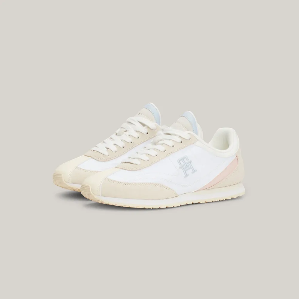 Heritage Runner - White