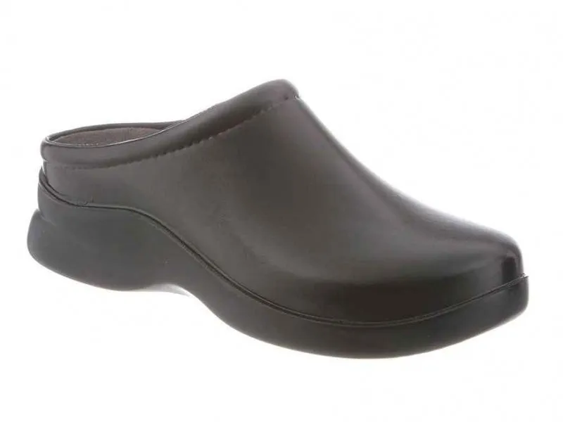 KLOGS Footwear Dusty - Slip Resistant Nursing Clog