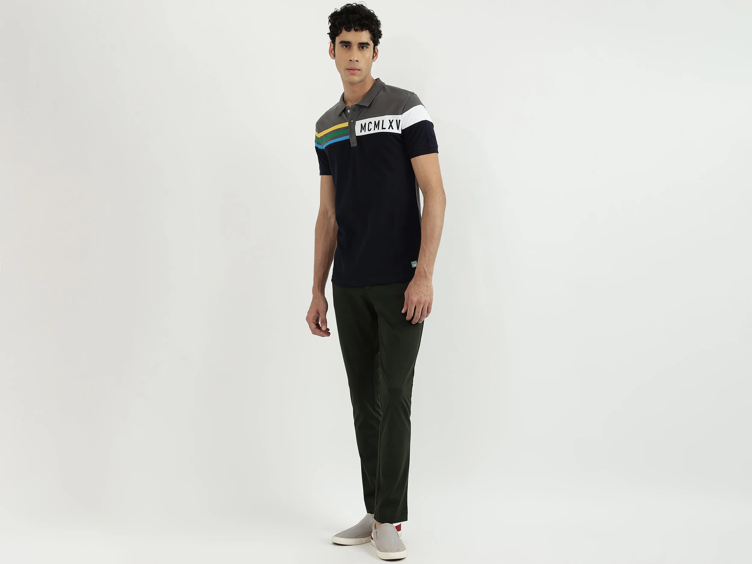 Men Solid Slim Fit Trouser