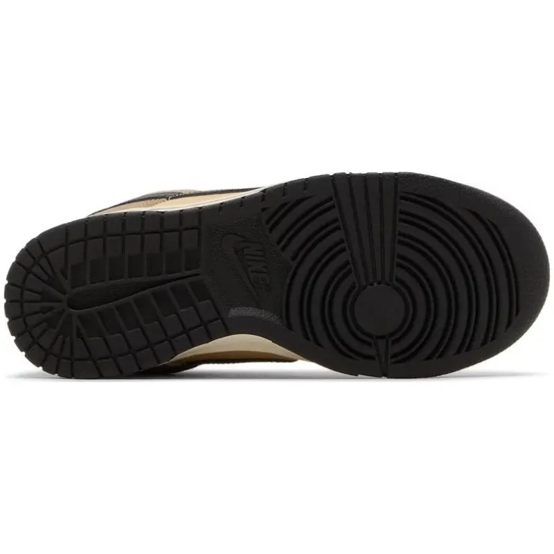 Nike Dunk Low Dark Driftwood (W)