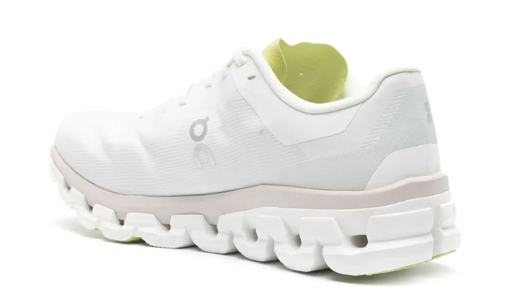 On Running Cloudflow 4 "white/Sand Beige/Lime Green"