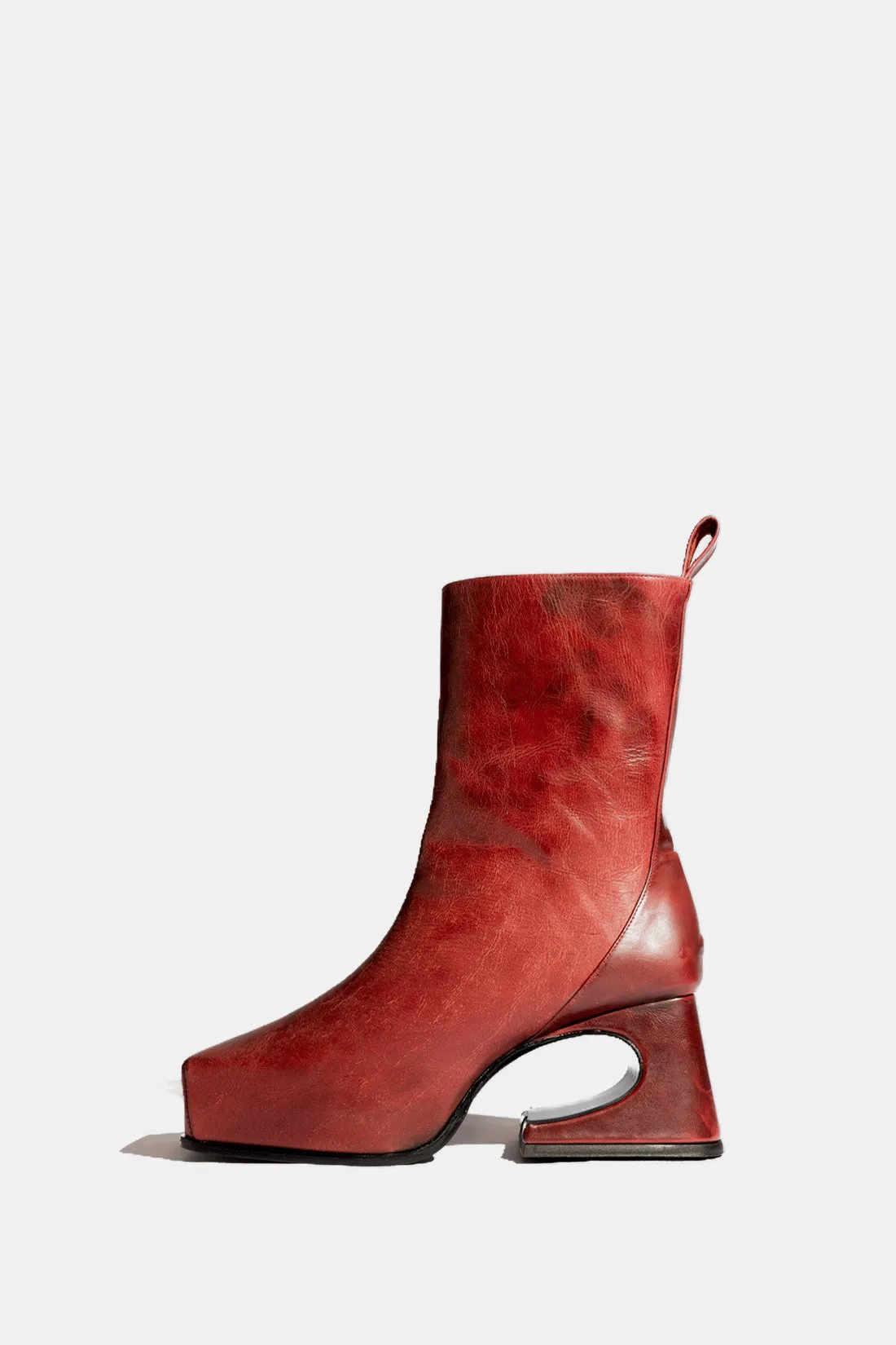 Roxy Boots in Vino Tinto
