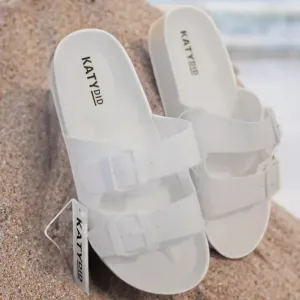Rubber Beach Sandals in White